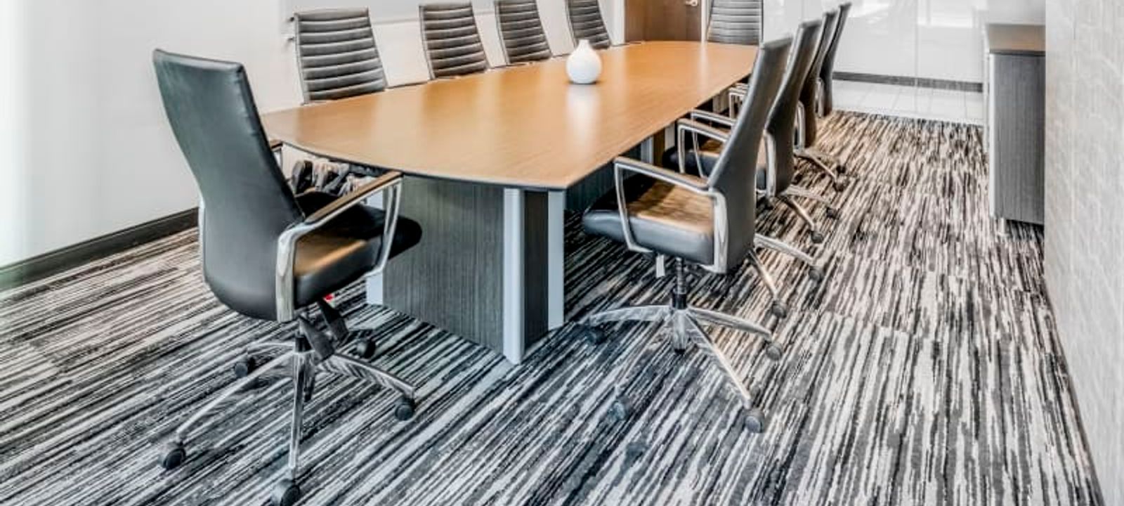 151 Yonge Street, Toronto - Image 1