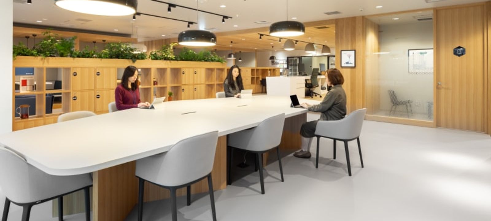 Shinagawa East One Tower - Image 1