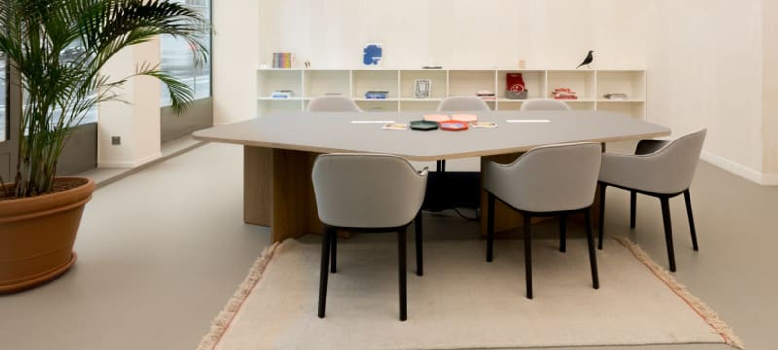 40 Rue Du Louvre, Paris - Image 1