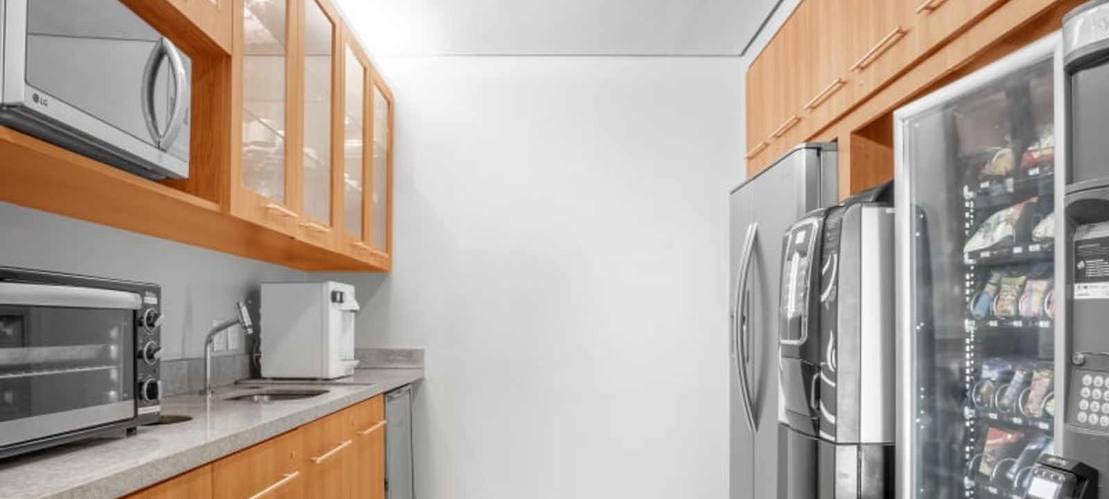 Av José Silva De Azevedo Neto 200 – Bl 04 – Sala 104, Rio De Janeiro - Image 1