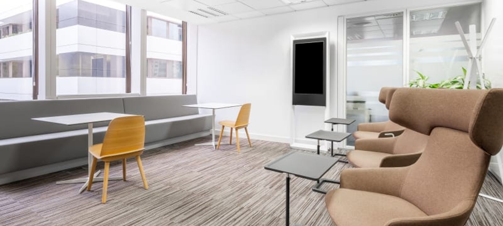 141 Paseo De La Castellana, Madrid - Image 1