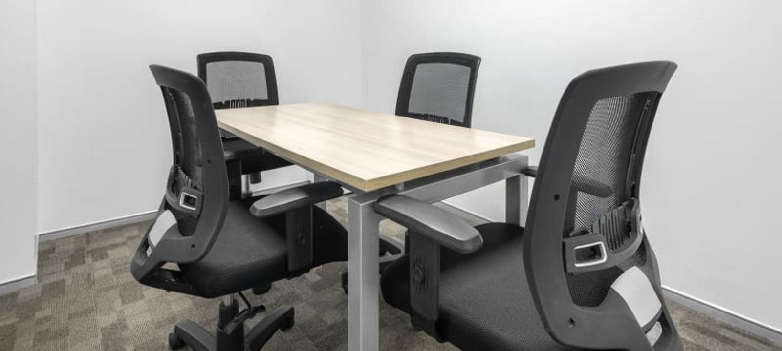 Sahar Road Off Western Express Highway Andheri East, Mumbai - Image 1