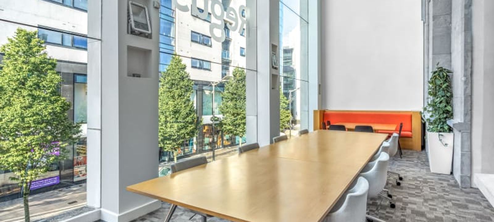 13 Bedford Row, Limerick - Image 1