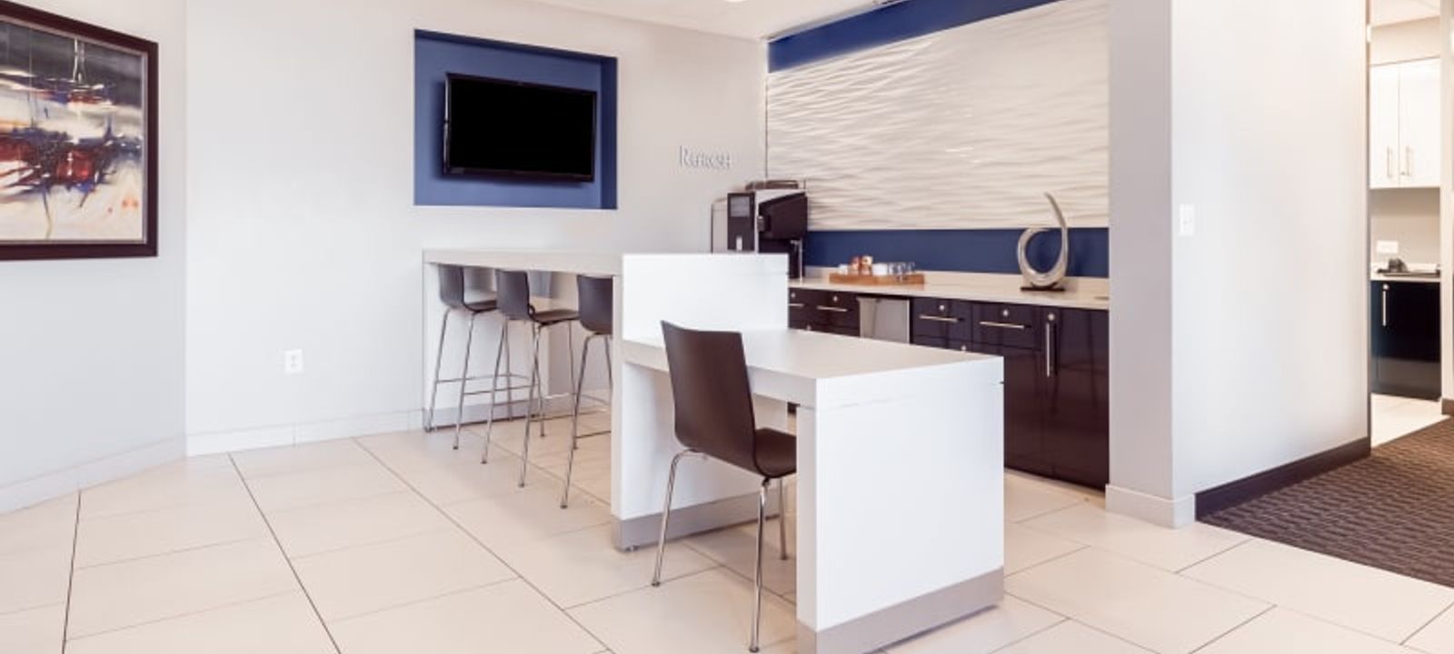 137 National Plaza, National Harbor - Image 1