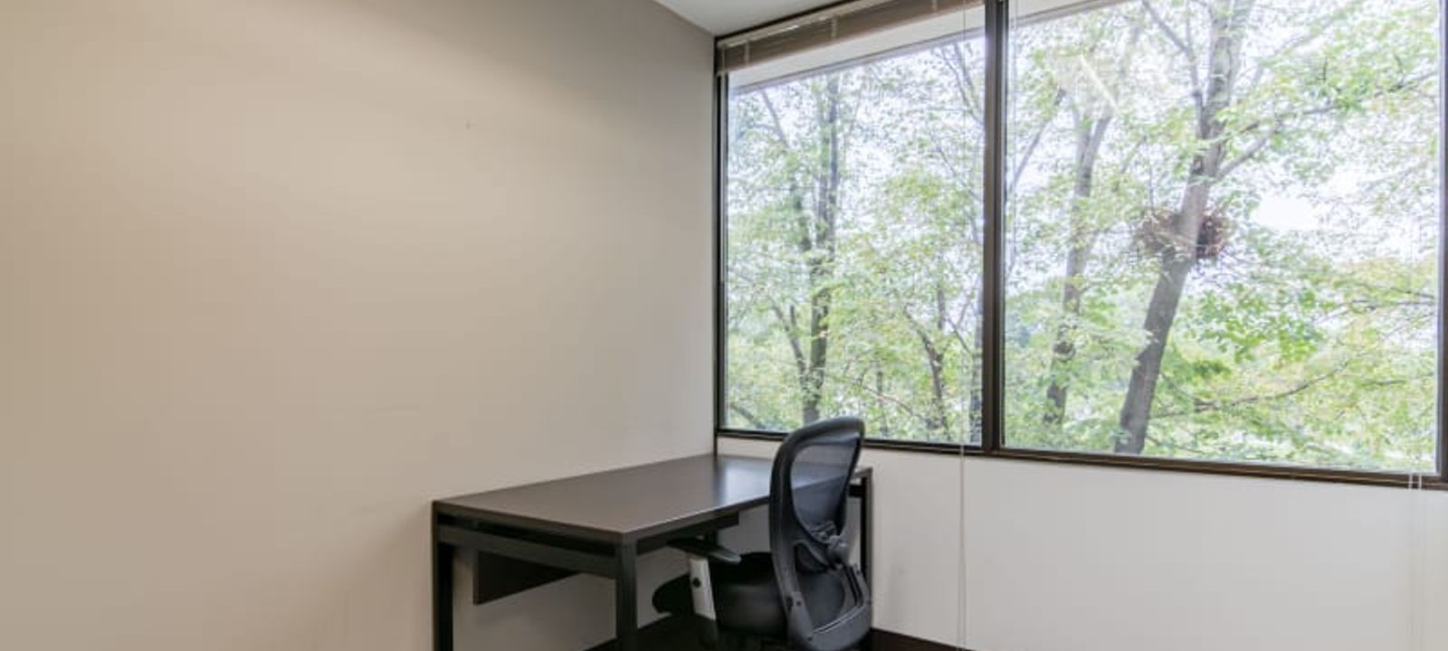 Holmes Corporate Center II - Image 1