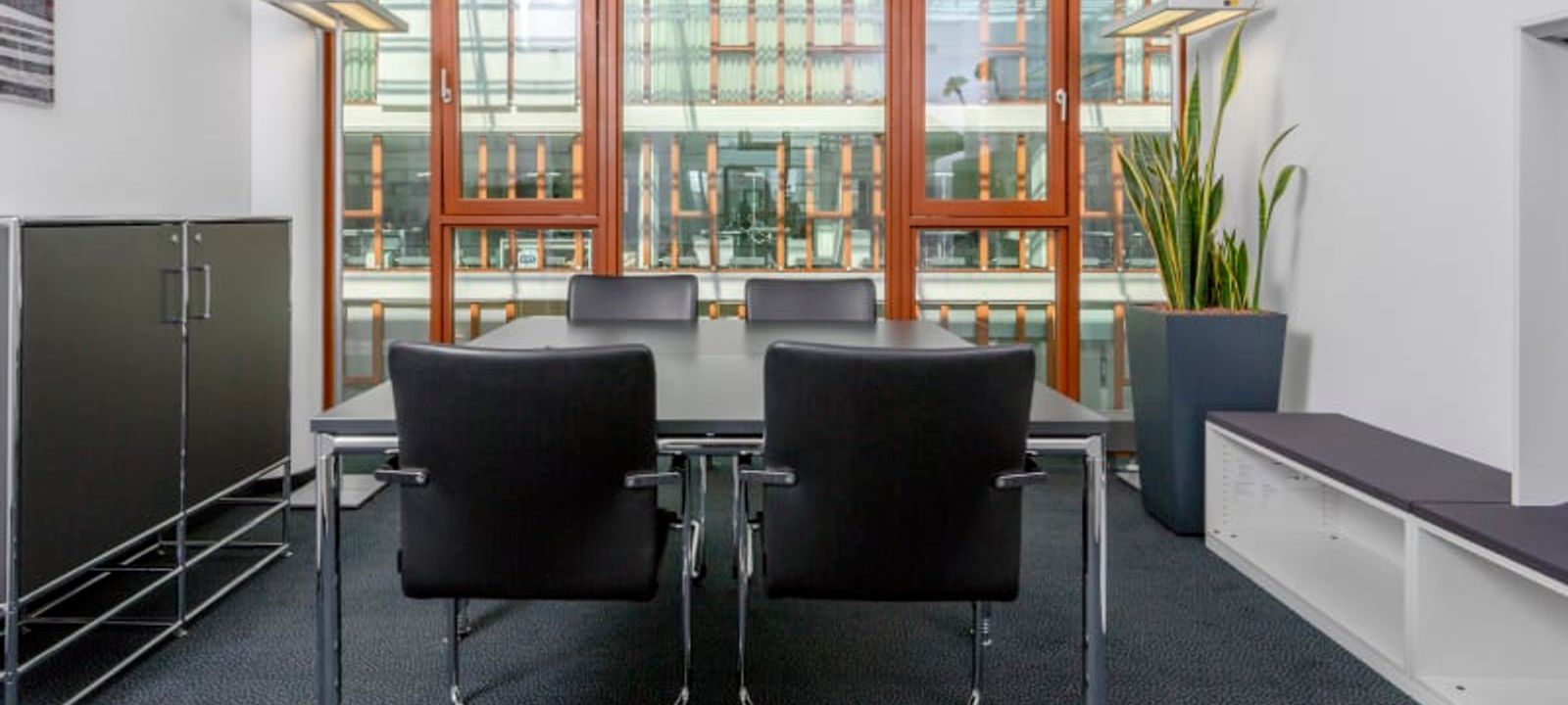 26 Koenigstrasse, Stuttgart - Image 1