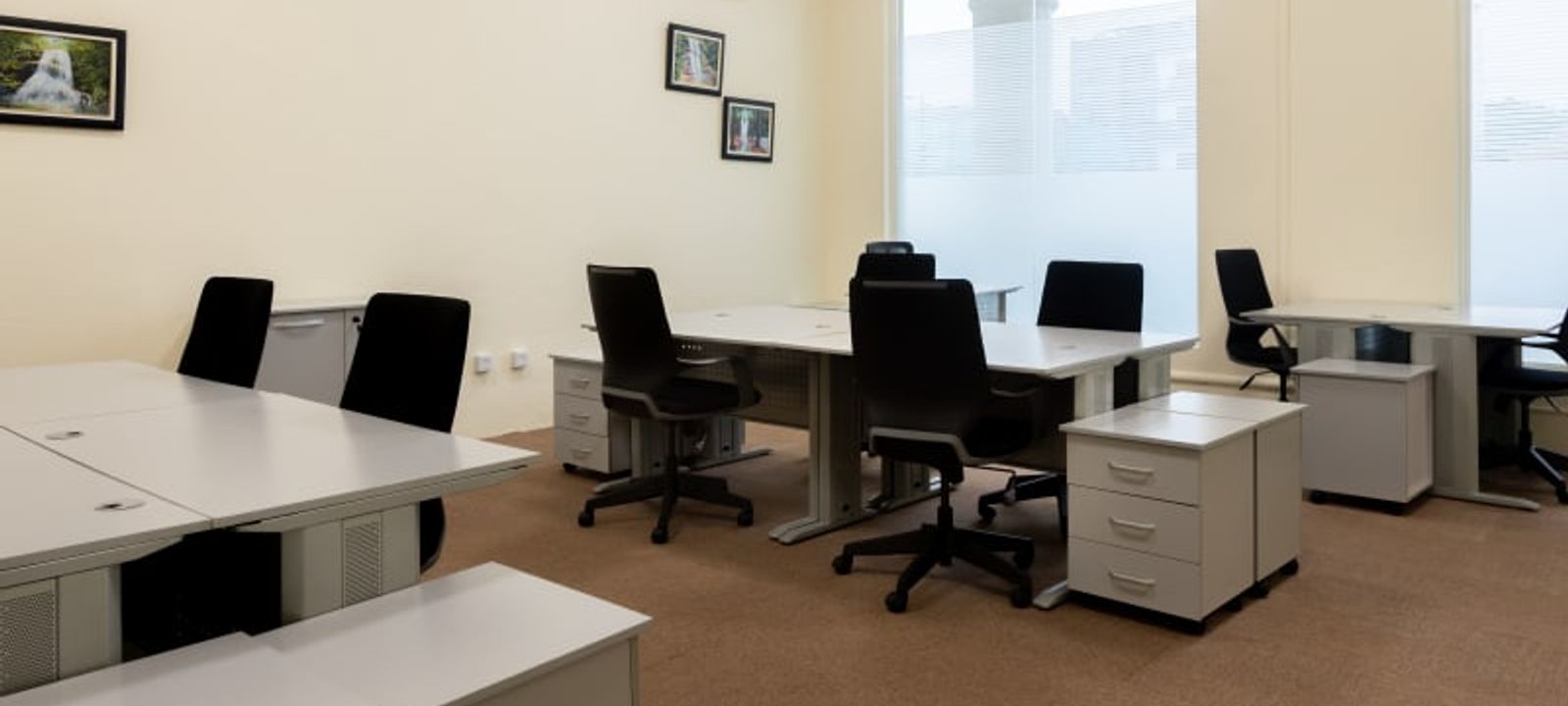 5 Admiralty Road Lekki Phase 1, Lagos - Image 1