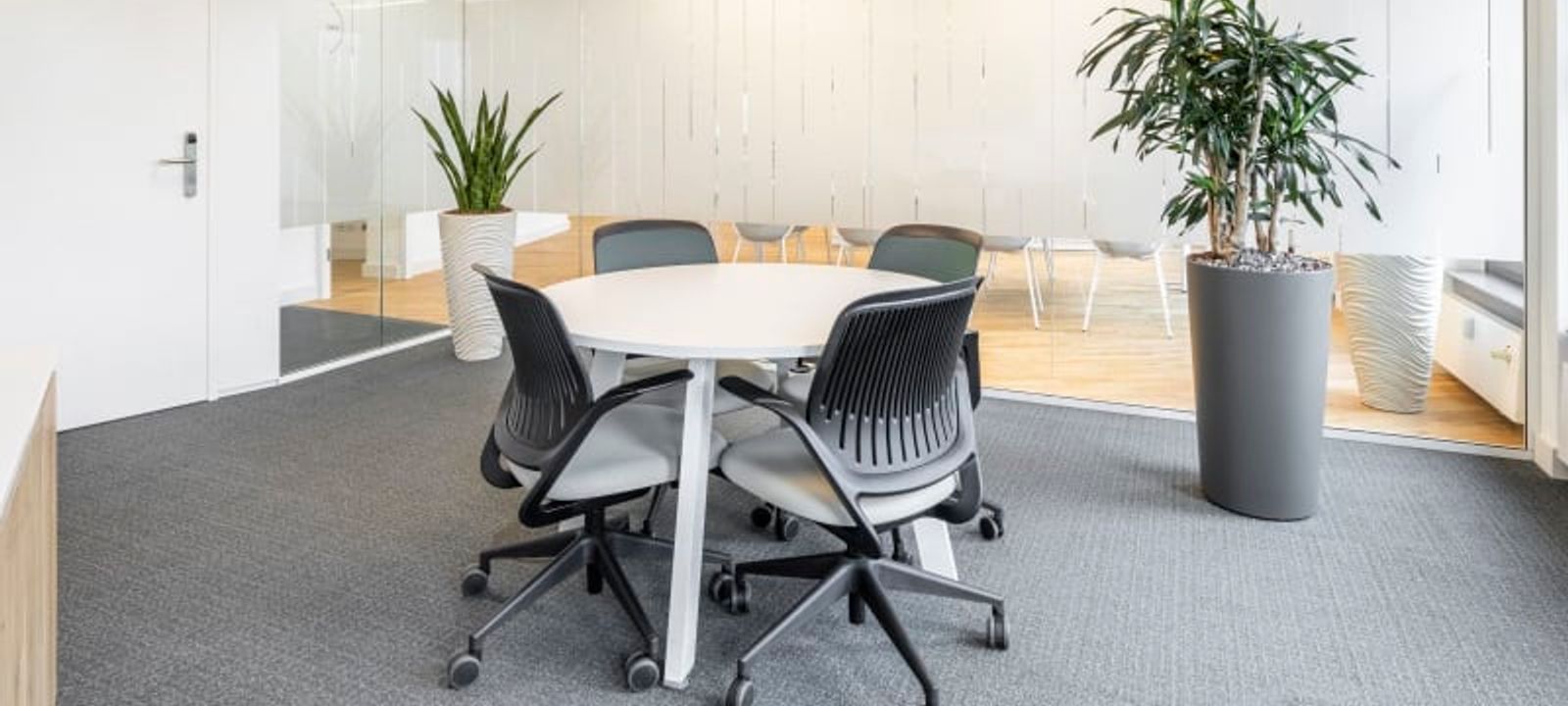 9 Ruhrallee, Dortmund - Image 1