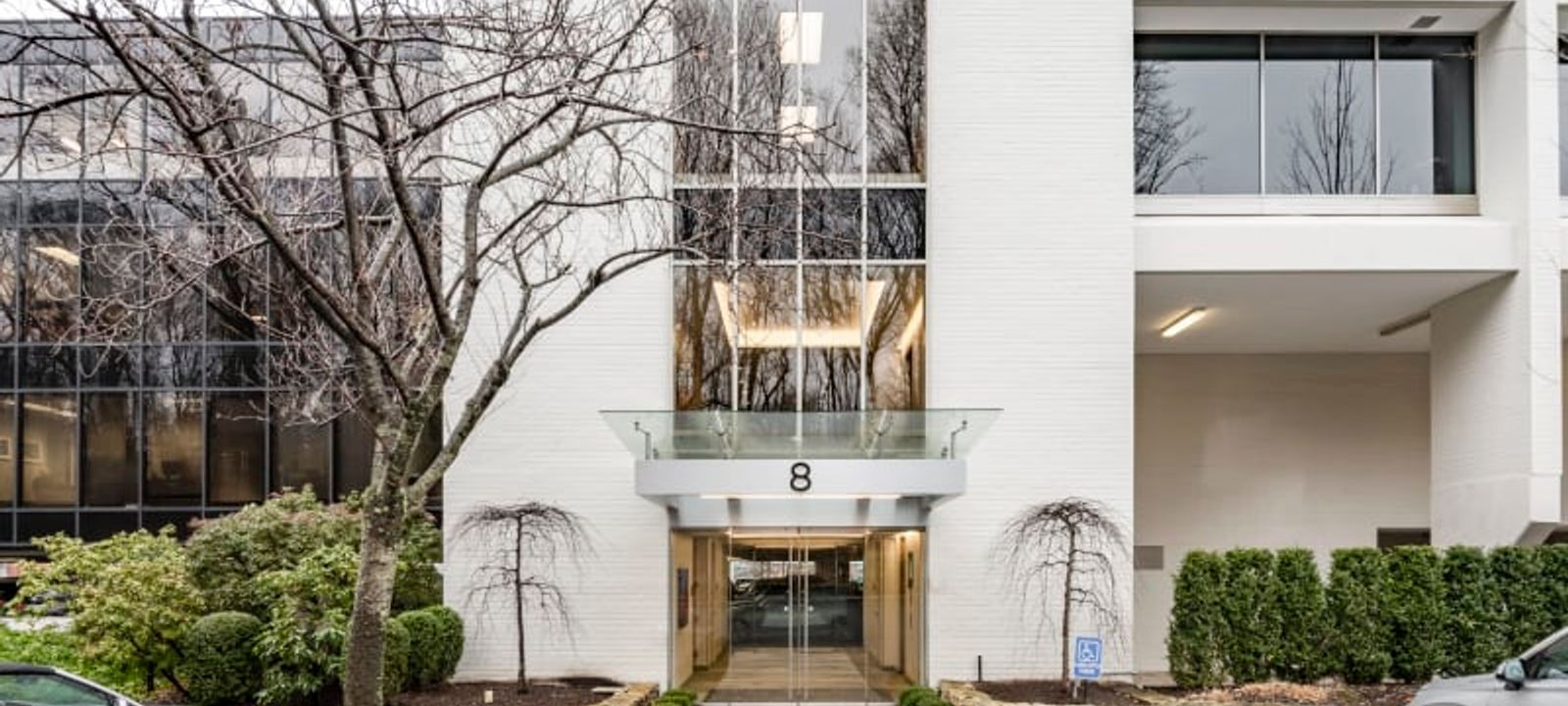 Westport View Corporate Center - Image 1