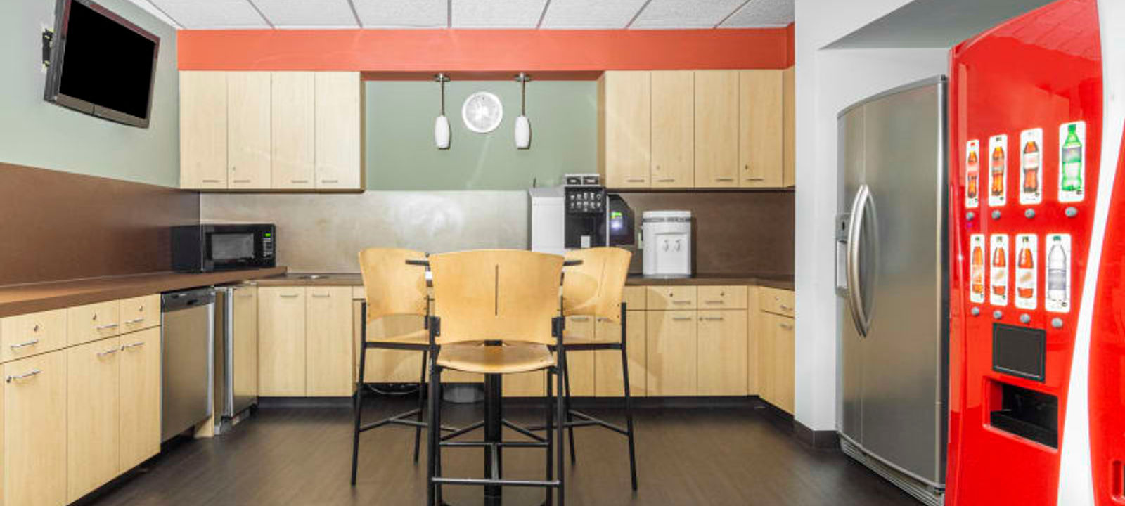 7027 Old Madison Pike Nw, Huntsville - Image 1