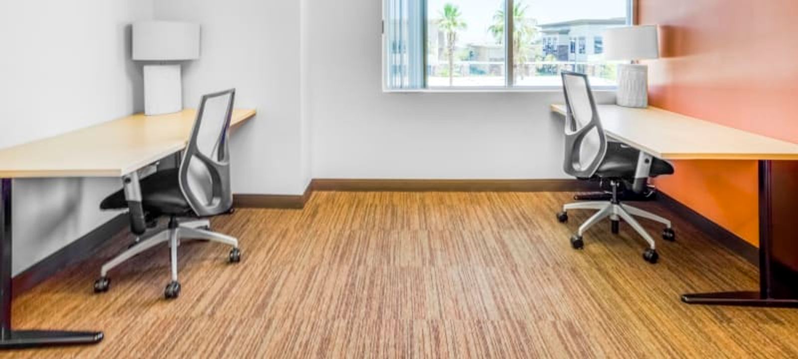 Horizon Ridge Parkway Center - Image 1