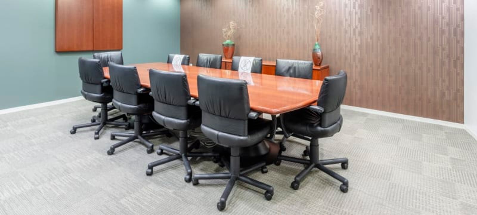 140 Butterfield Road, Oakbrook Terrace - Image 1