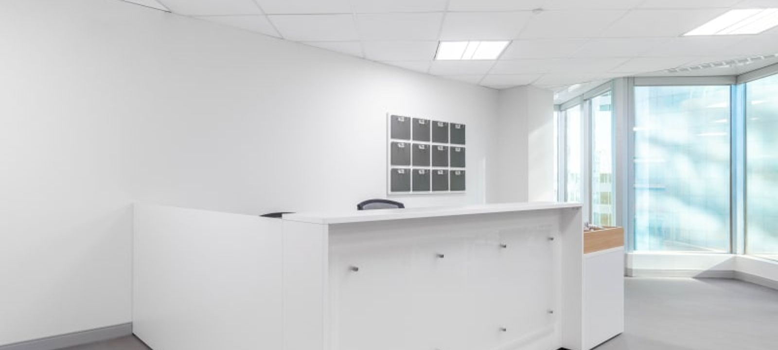 200 Bay St, Toronto - Image 1