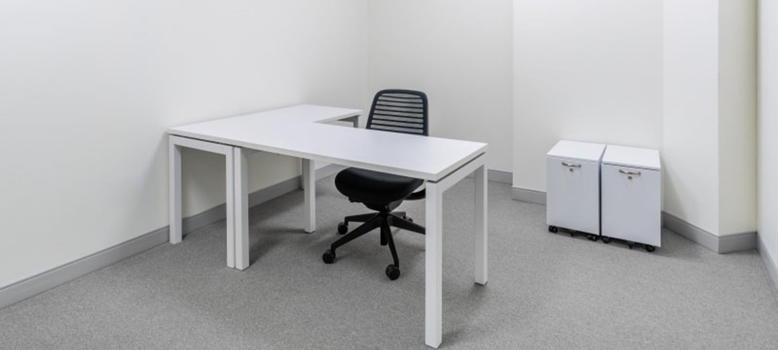 200 Bay St, Toronto - Image 1