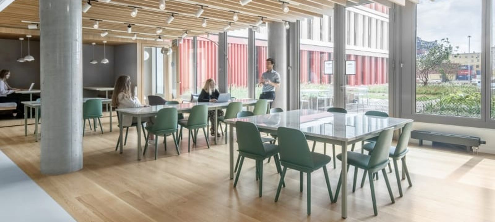 8A Lindleystrasse, Frankfurt Am Main - Image 1