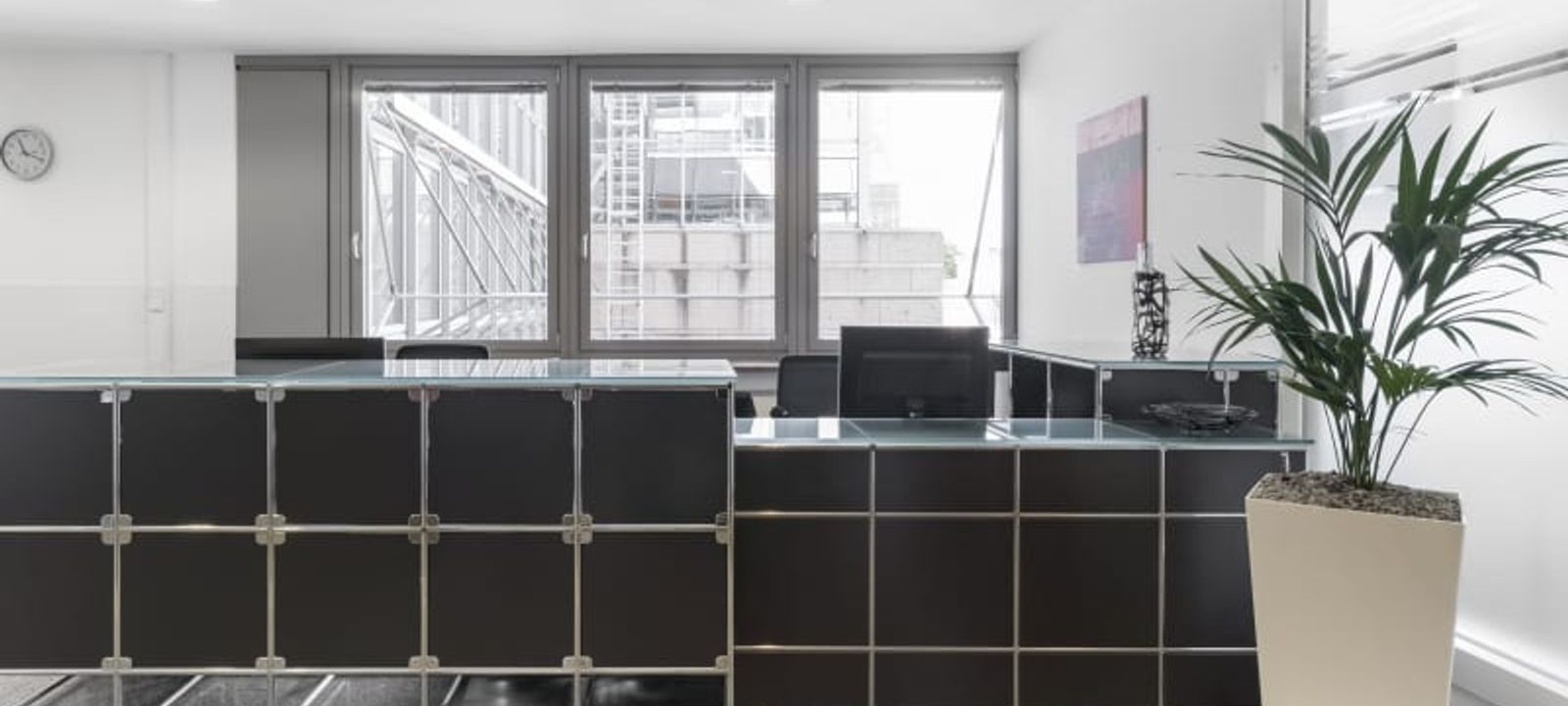 6 Richmodstrasse, Cologne - Image 1