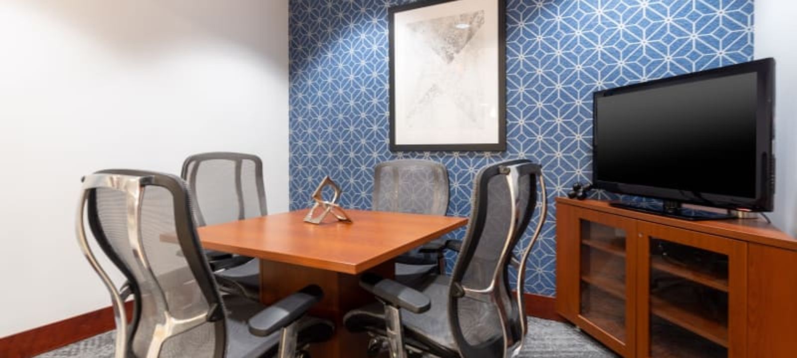 5 Centerpointe Drive, Lake Oswego - Image 1