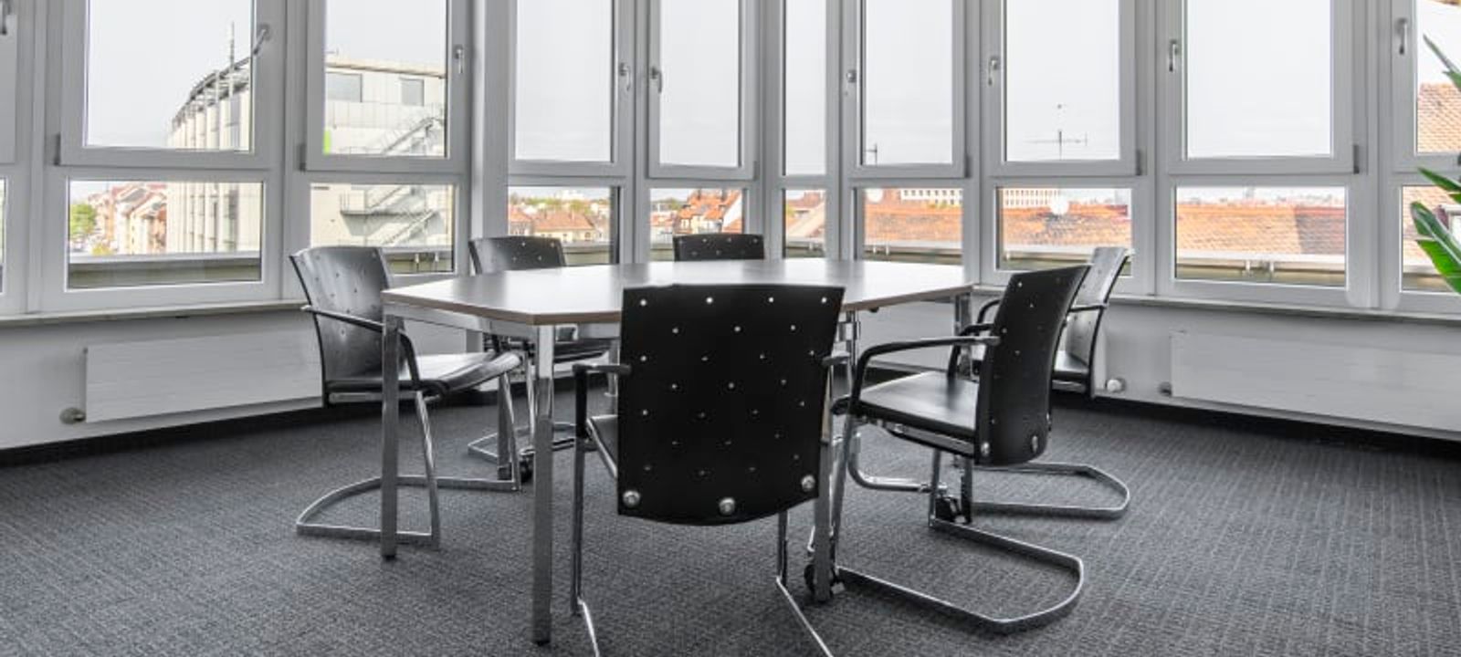 27 Fuerther Strasse, Nuremberg - Image 1