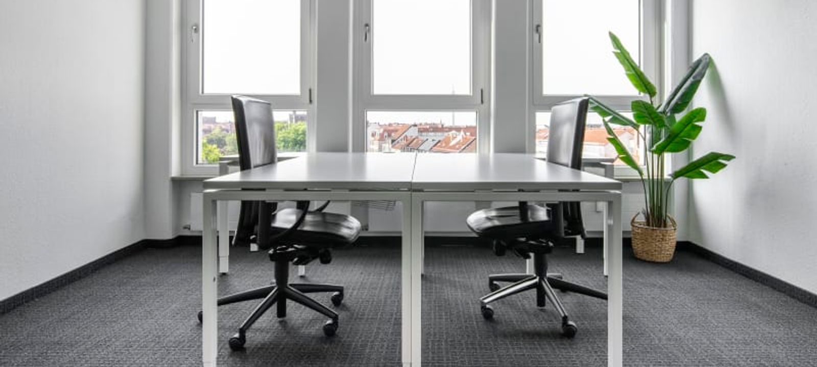 27 Fuerther Strasse, Nuremberg - Image 1