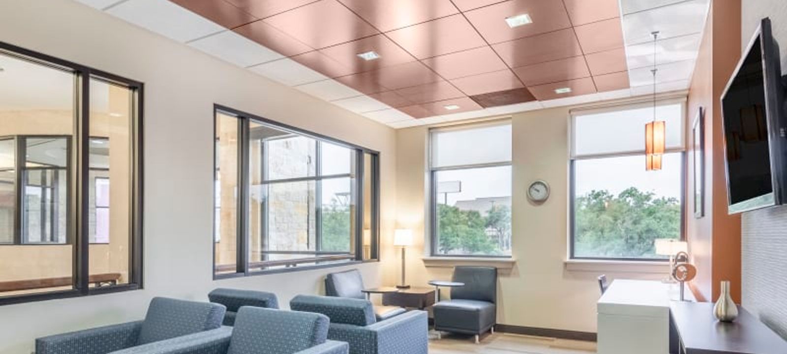 North Stone Oak building - Image 1