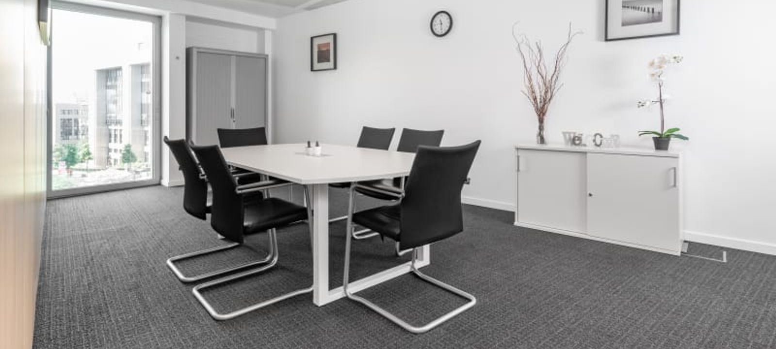 Rond Point Schuman 11, Brussels - Image 1