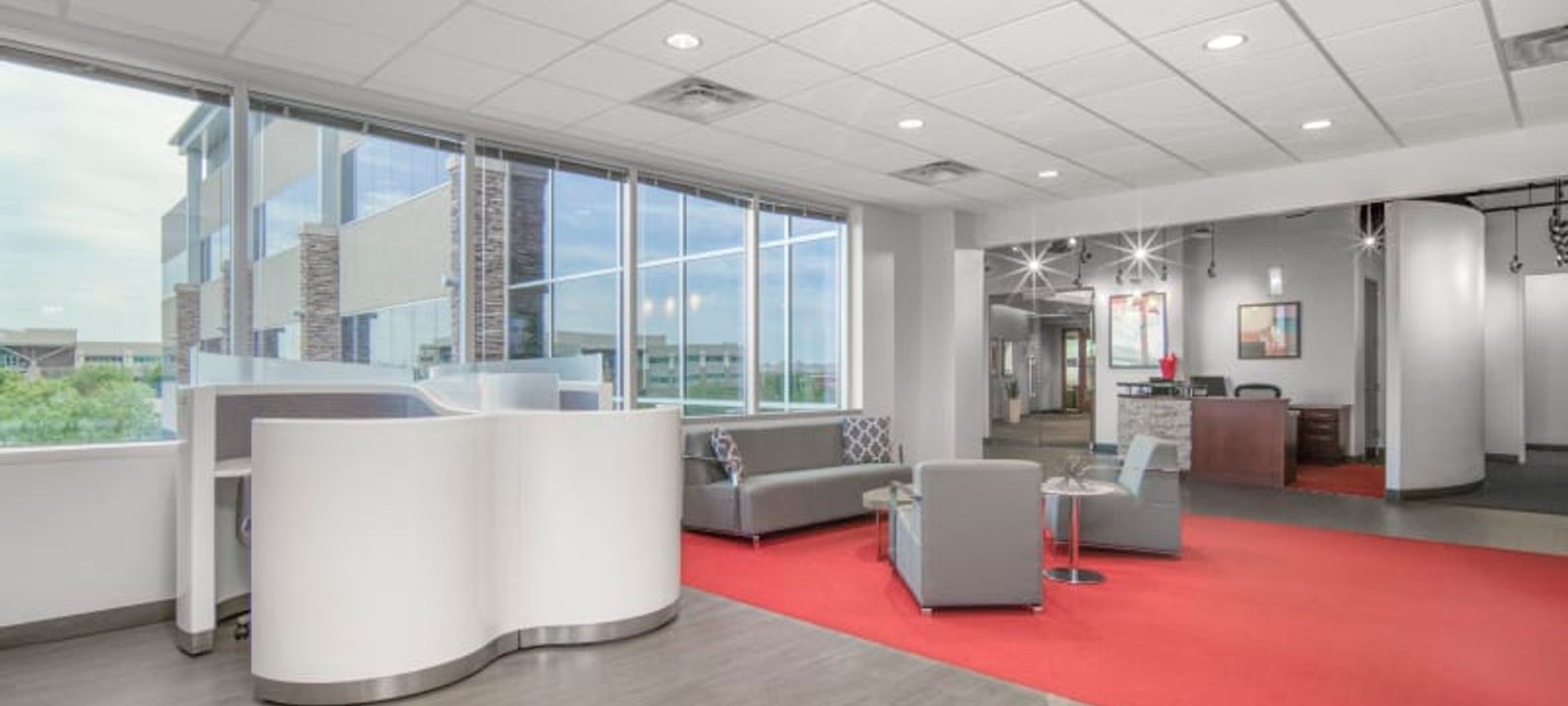 20860 N Tatum Blvd, Phoenix - Image 1