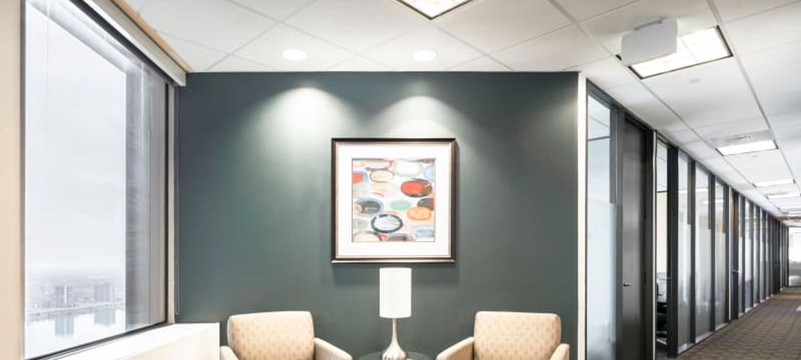 400 Renaissance Center, Detroit - Image 1