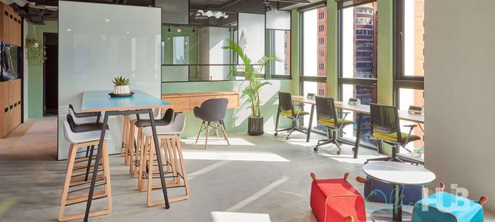 101 Section 3 Minsheng East Road, Songshan - Image 1