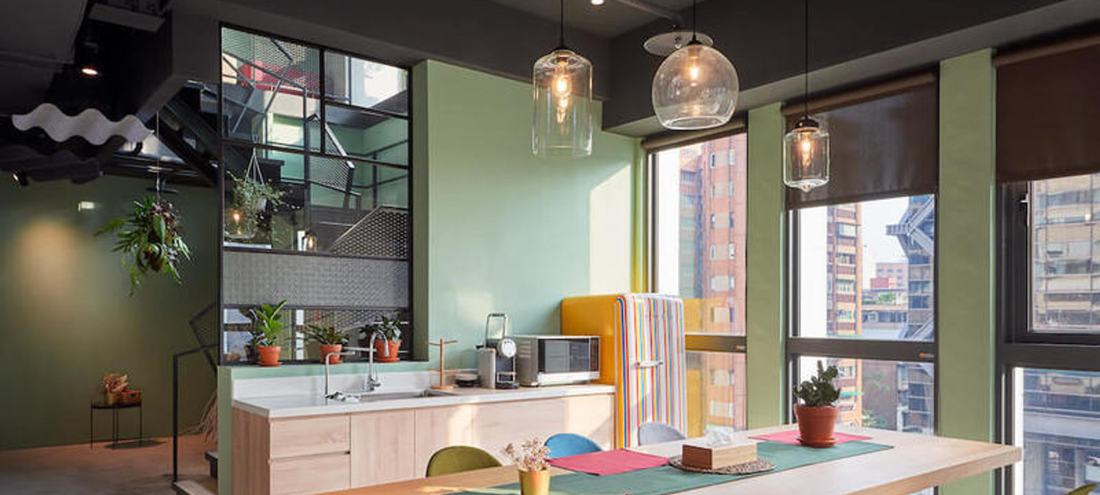 101 Section 3 Minsheng East Road, Songshan - Image 1