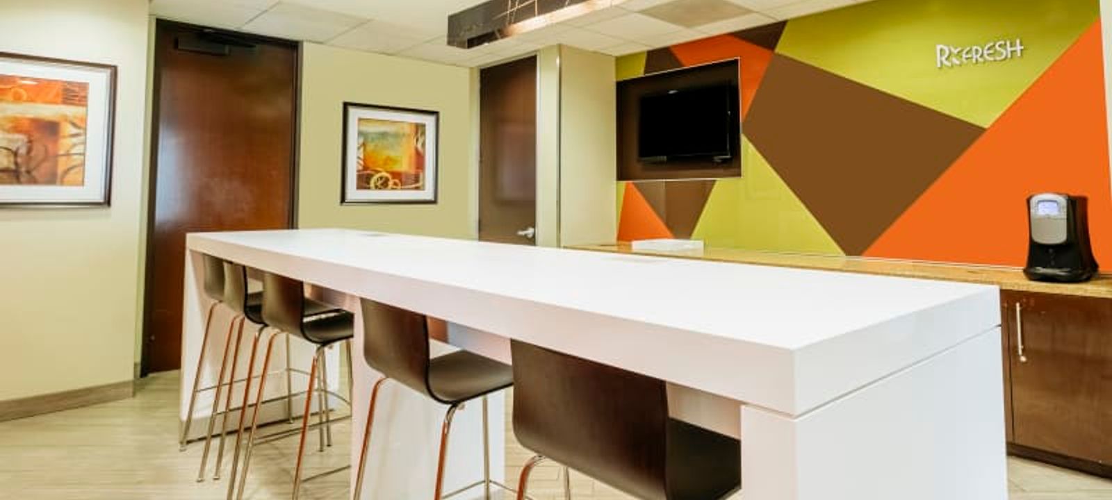 1100 Town And Country Rd, Orange - Image 1