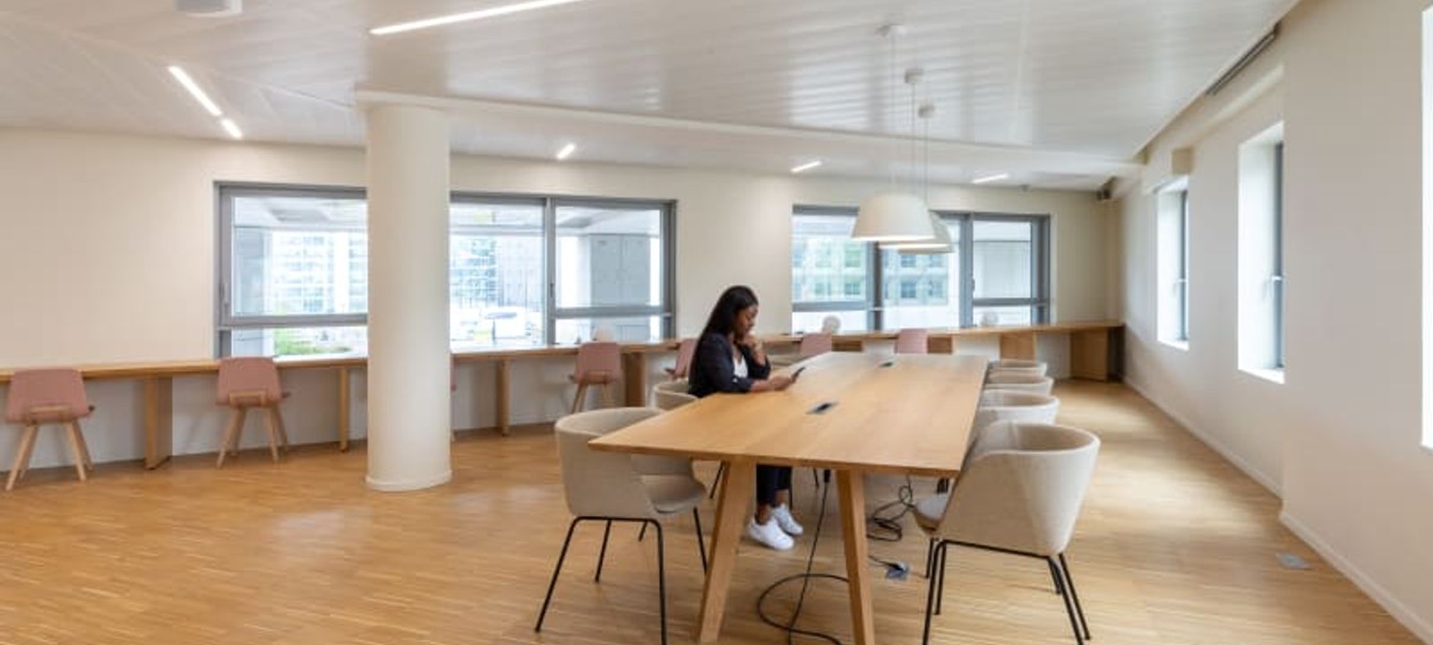 1-7 Cr Valmy, Puteaux - Image 1