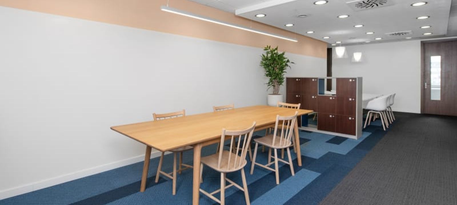 4D Prievozska Street Block E, Bratislava - Image 1