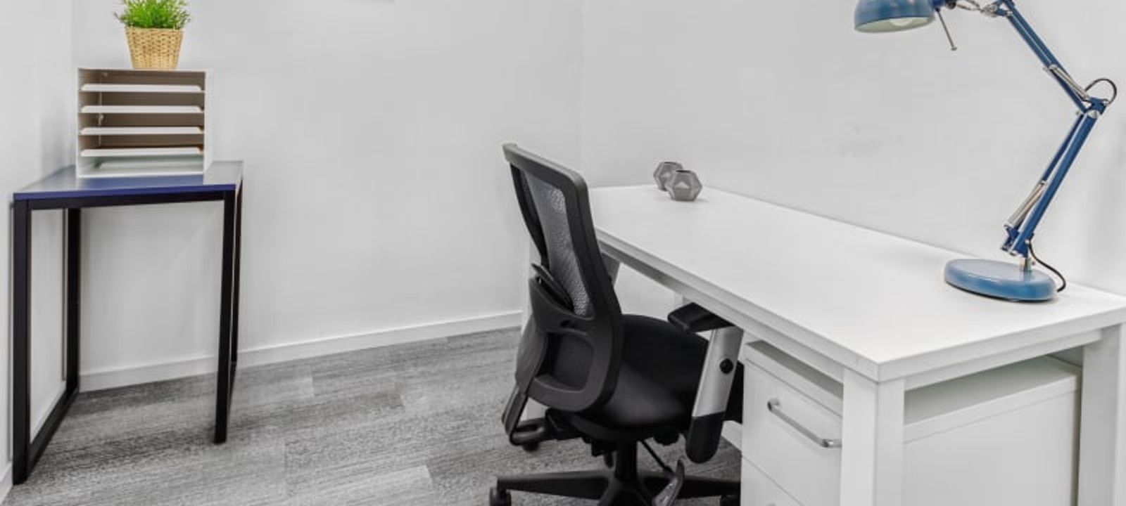 Gati Building - Image 1