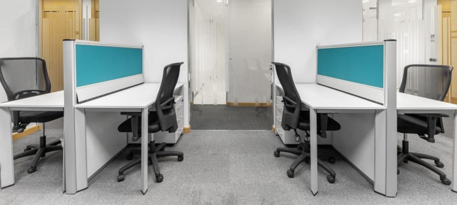 Raya Offices (land No. 133), Banking Sector, New Cairo - Image 1