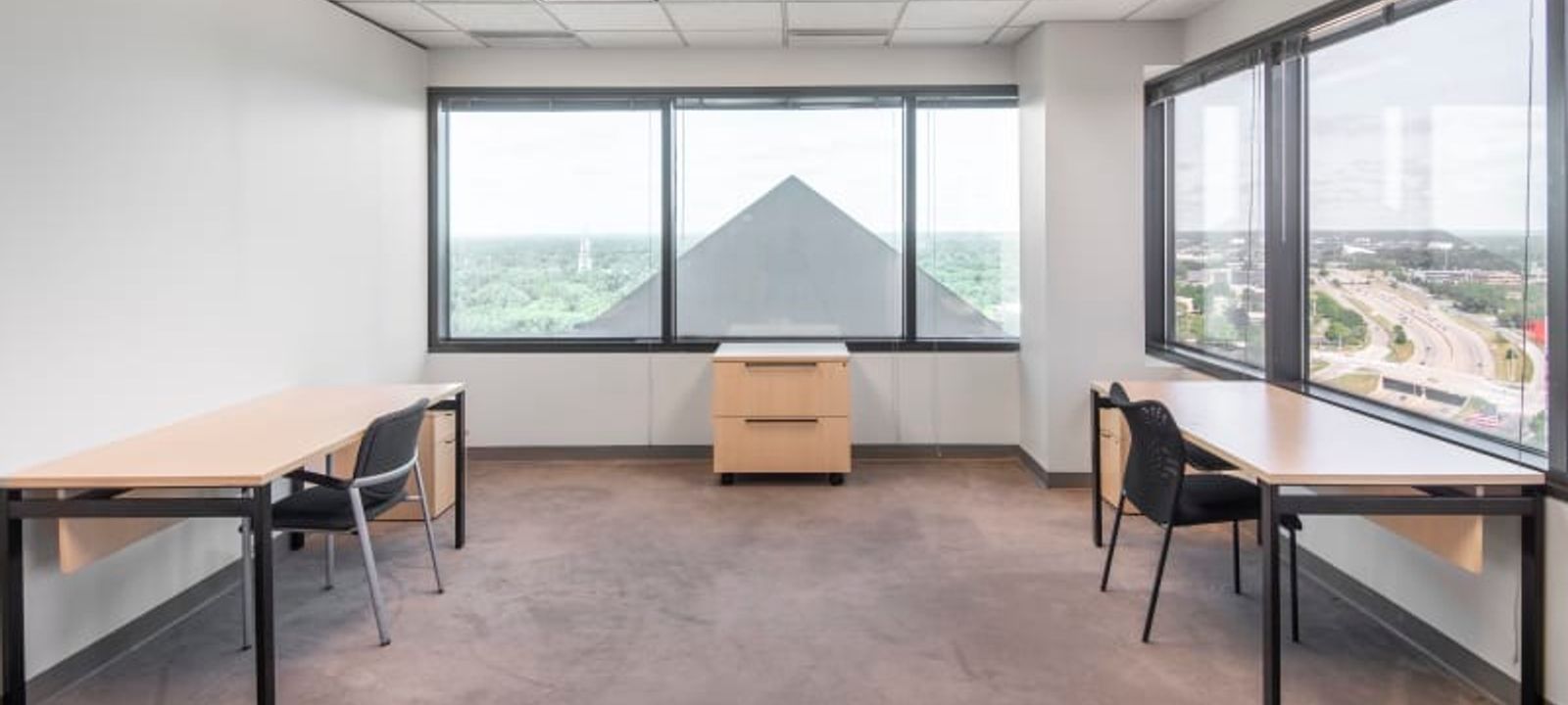 2000 Town Center, Southfield - Image 1