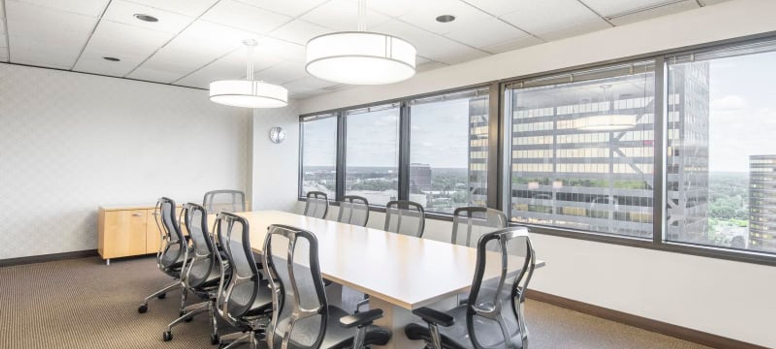 2000 Town Center, Southfield - Image 1