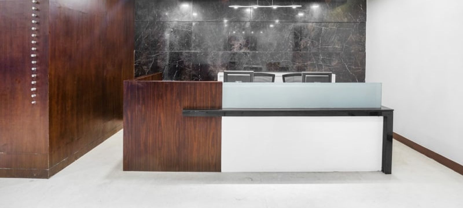 10/11 Dr Radhakrishnan Salai, Chennai - Image 1