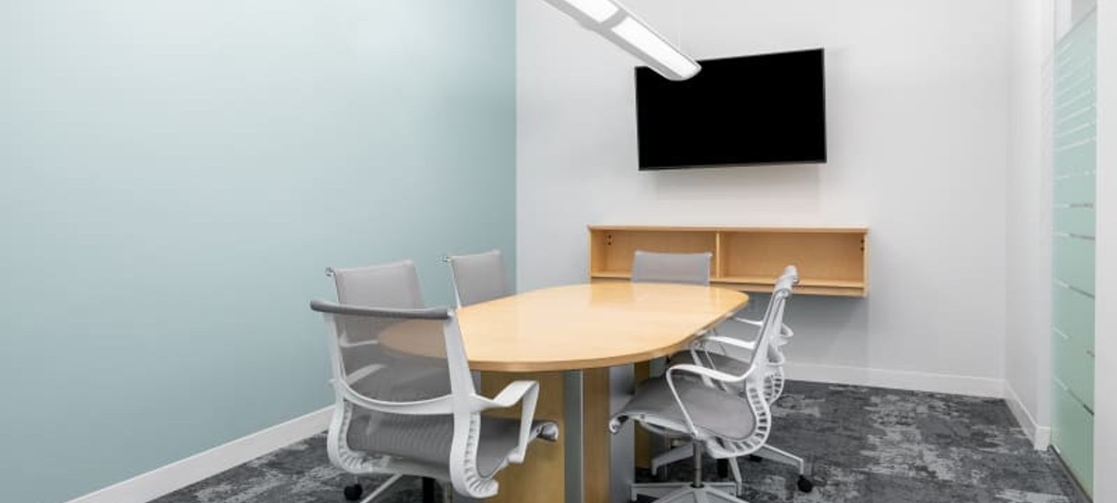 5550 Wild Rose Ln, Des Moines - Image 1