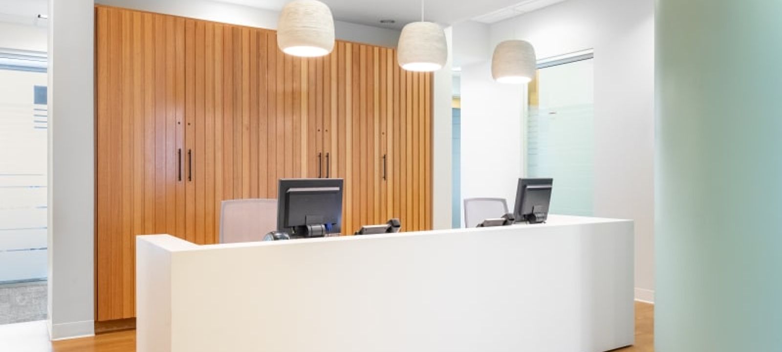 5550 Wild Rose Ln, Des Moines - Image 1