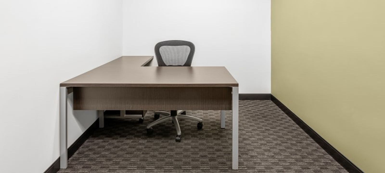 104 W 40th St, New York - Image 1