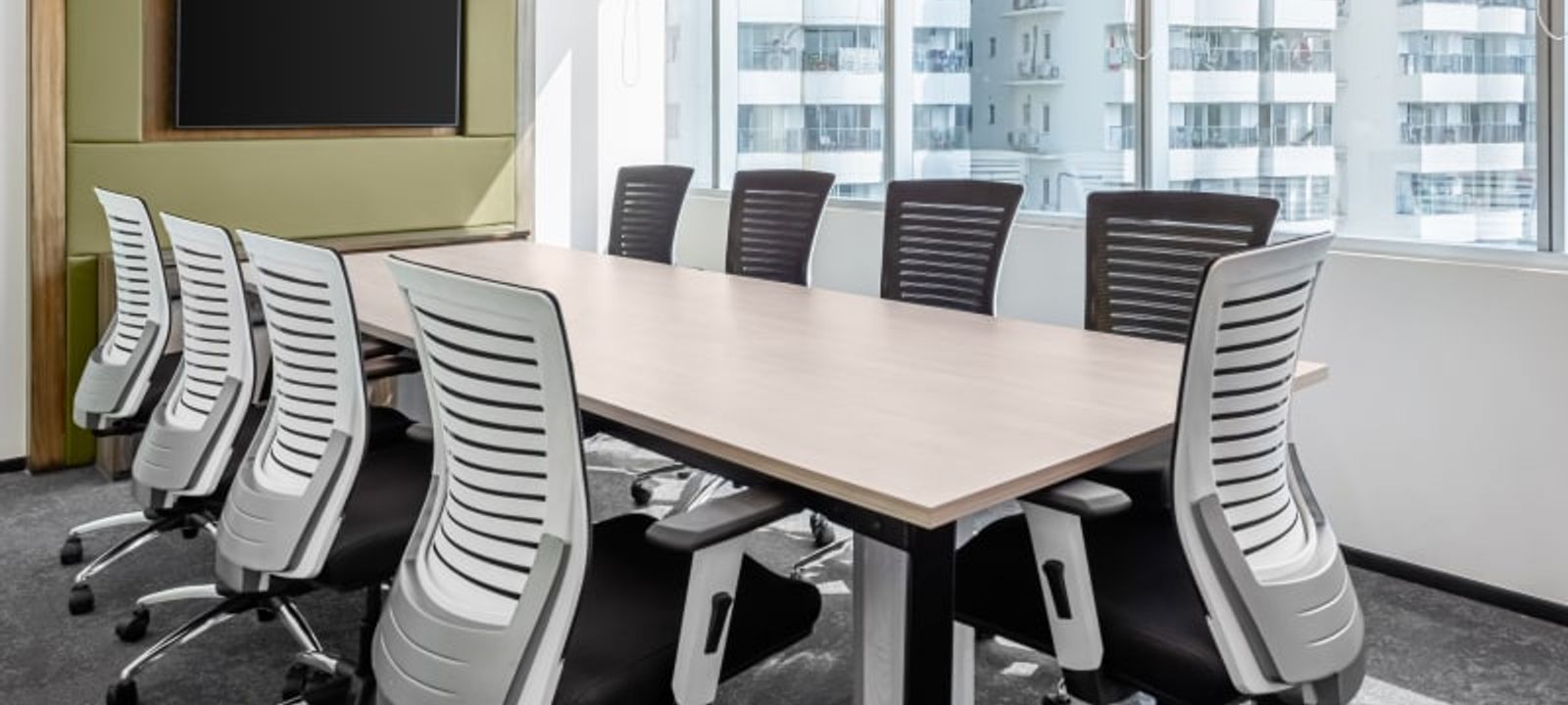 Gumidelli Towers - Image 1