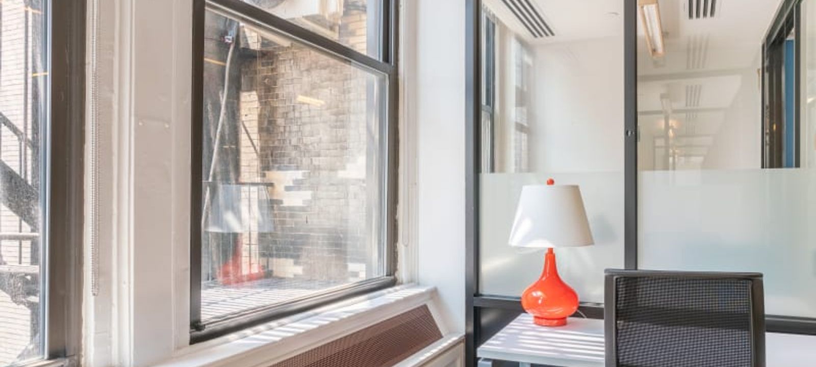 401 Park Avenue South, New York - Image 1