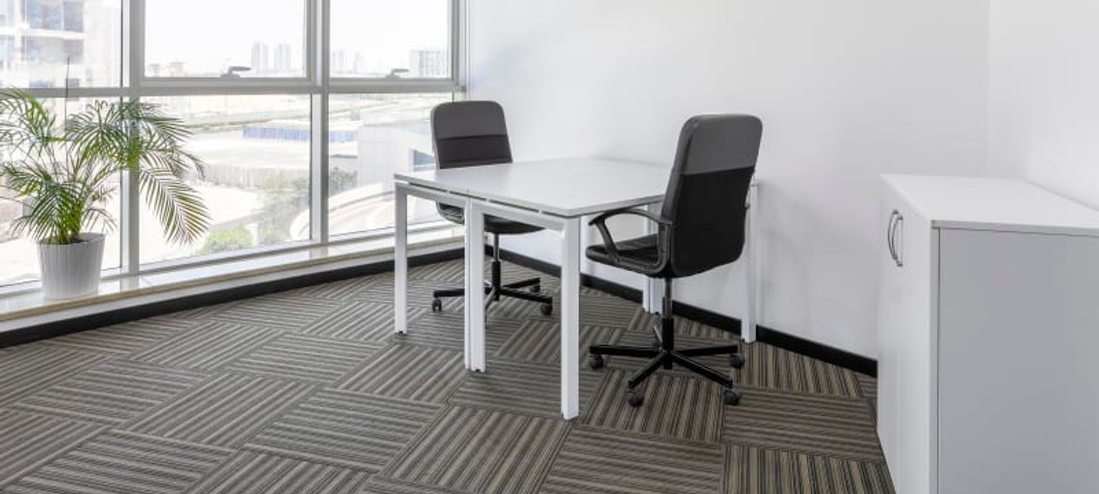 Dubai Sports City, Dubai - Image 1