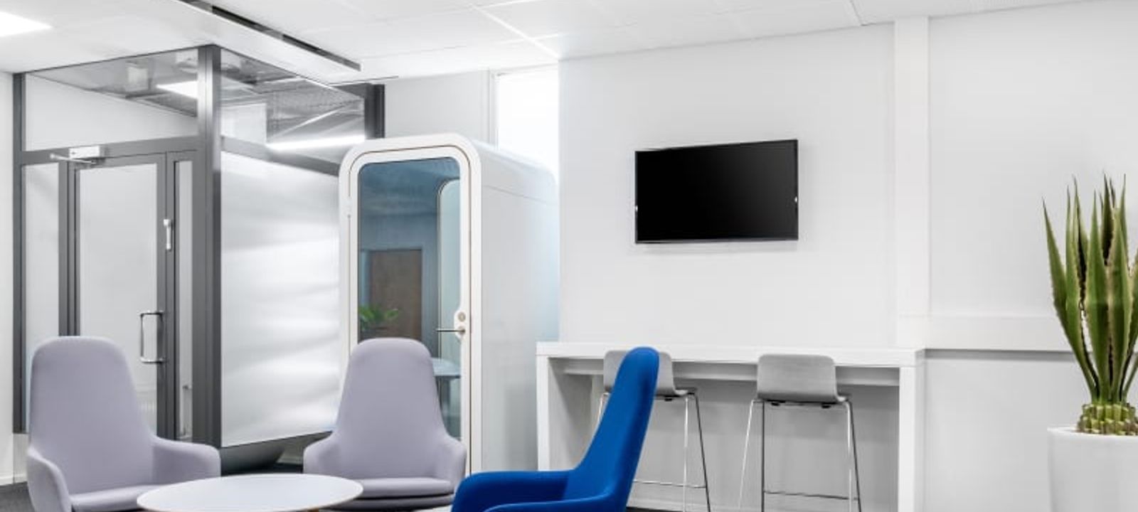 Itakatu 1-5, Helsinki - Image 1