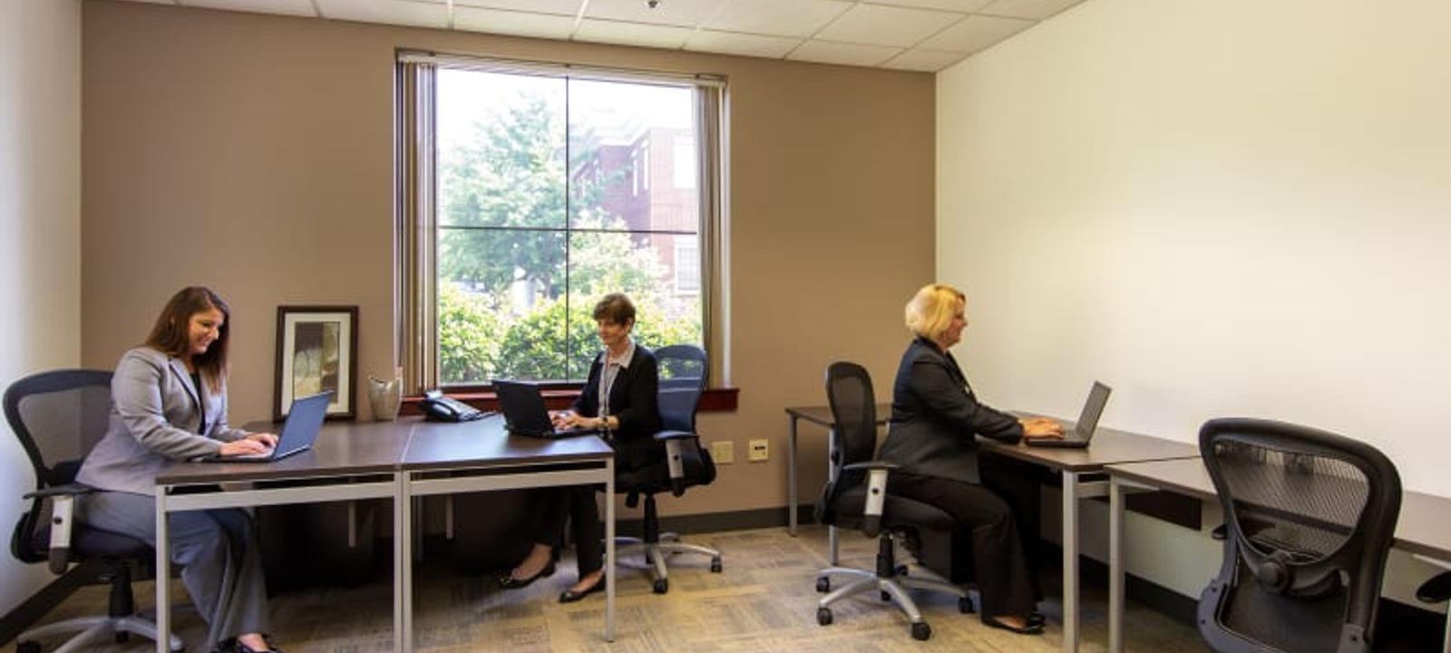 9005 Overlook Blvd, Brentwood - Image 1