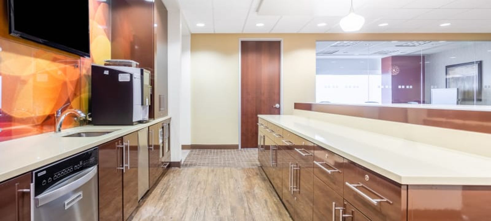 US Bancorp Tower - Image 1