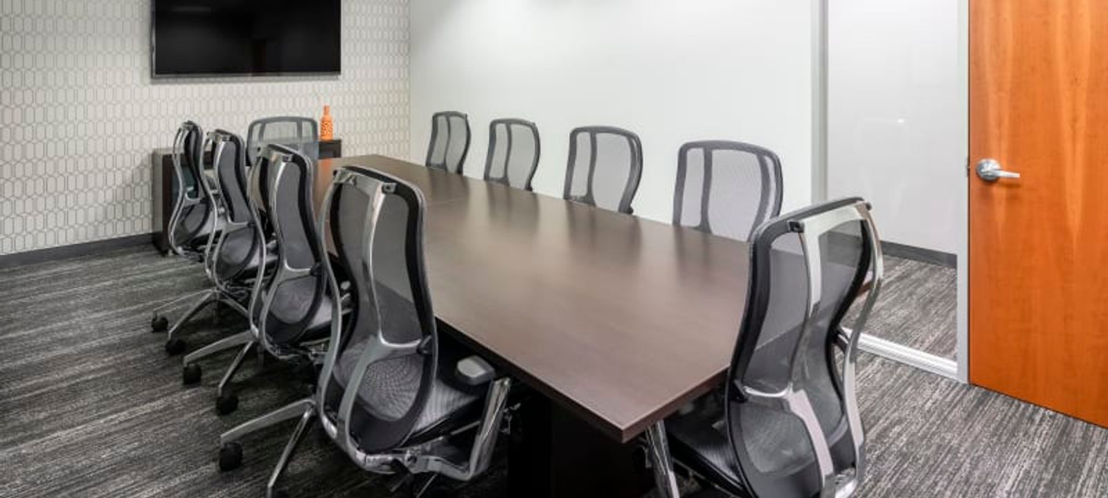 1325 Avenue Of The Americas, New York - Image 1