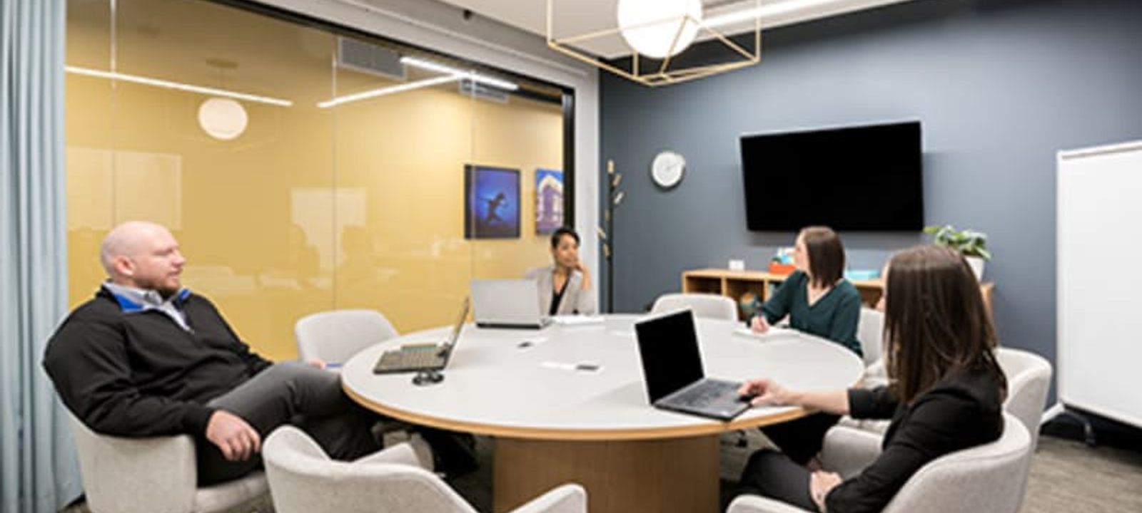 4625 Lindell Blvd, St Louis - Image 1