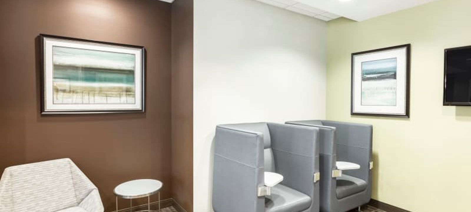 500 La Terraza Blvd, Escondido - Image 1