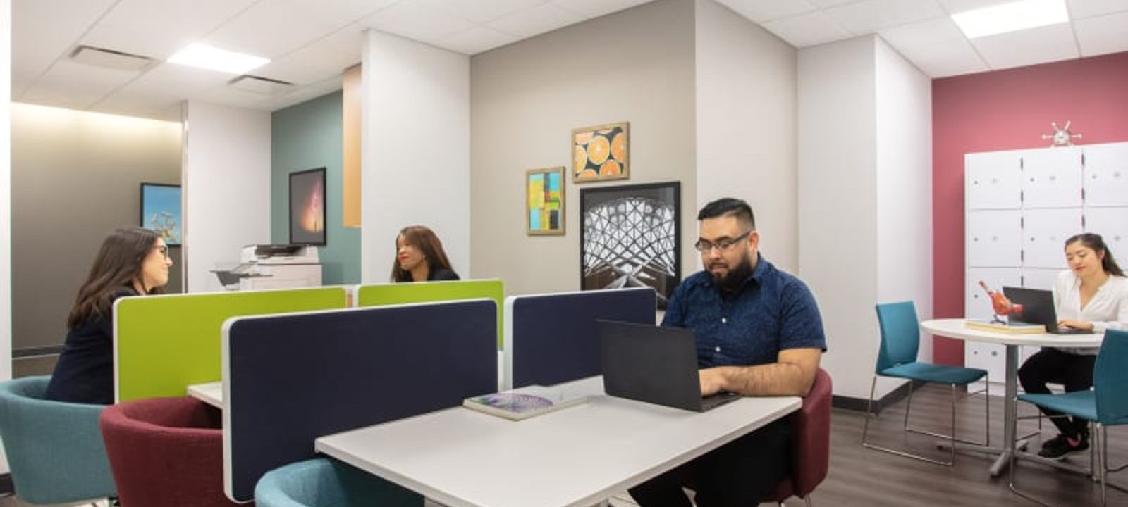 401 North Michigan Avenue, Chicago - Image 1